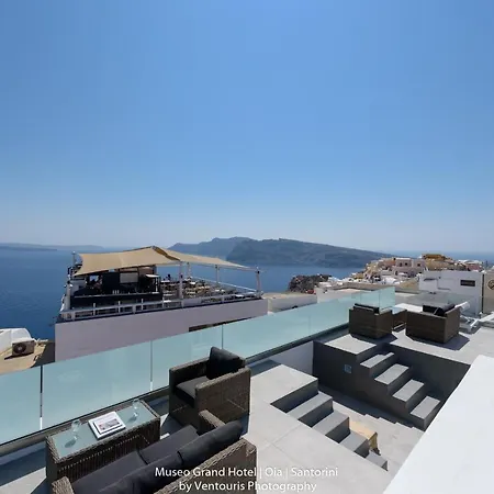 Hotel Museo Grand Oia (Santorini)
