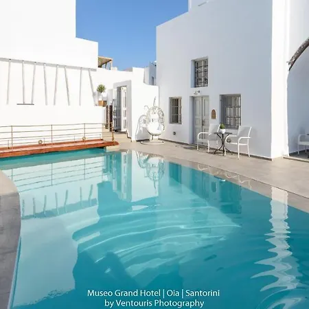 Hotel Museo Grand Oia (Santorini)