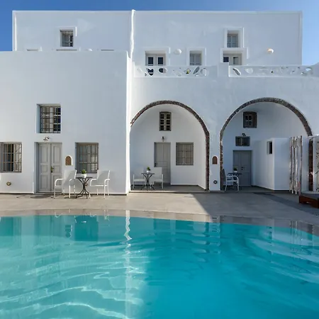 Hotel Museo Grand Oia (Santorini)