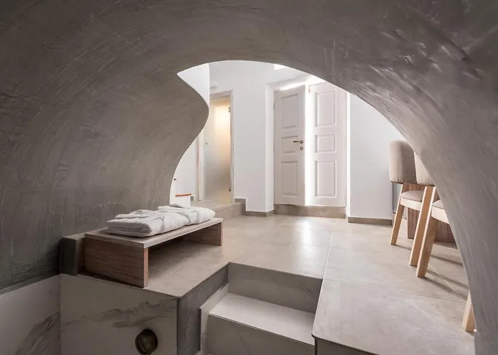 Museo Grand Hotel Oia