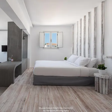Museo Grand Hotel Oia